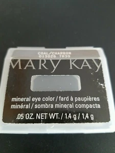 Mary Kay Coal Mineral Eye Shadow BNIB Retired - Picture 1 of 3