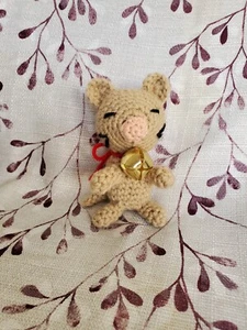 Ganchillo Navidad Sleepy Kitty Campana de Navidad Beige Sleepy Kitty Amigurumi - Imagen 1 de 6