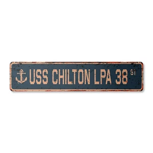 USS CHILTON LPA 38 Vintage Straßenschild US Navy Schiff Veteran Matrose rustikal Geschenk - Bild 1 von 4