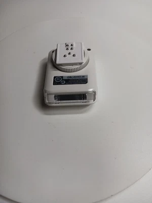 Samsung SEF8A External Flash N200 NX210 NX1000 NX1100 NX2000 NX3000 NX500 - Image 1 of 4