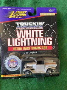 *Johnny Lightning Truckin' America 1929 Ford Model A White Lightning ULTRA RARE* - Picture 1 of 24