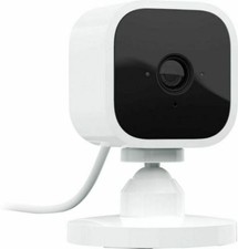 Blink BCM00300U Mini Indoor Plug-in Smart Surveillance Camera