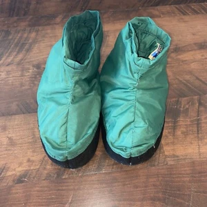 Vtg Outdoor Products  Puffy Slipper Booties Tent Shoes Made In USA Sz M - Picture 1 of 4