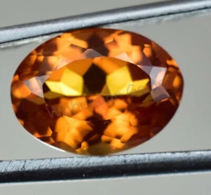 Natural Flawless Topazolite Garnet 6.80 Ct Oval AGL Certified Loose Gemstone - Picture 1 of 6