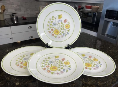 Set of 4 Corelle Corning Ware Spring Meadow Salad/Luncheon Plates  8 1/2" - Image 1 of 4