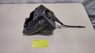 Carcaça de filtro de ar 1986 Suzuki SP600 Airbox #624.9-40 - Imagem 1 de 4