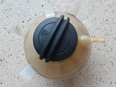 Volkswagen TIGUAN 2009-2017, JETTA tanque/depósito de refrigerante #1KO 121 407 A OEM Foto 1 de 4