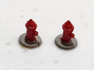 N'Scale HO Two Red Fire Hydrants - Picture 1 of 3