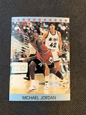 RARE Michael Jordan 1990s Living Legends Chicago Bulls Card - HOF / GOAT / NRMNT