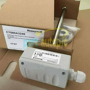 One Honeywell C7080A3240 Duct Temperature Sensor New - Picture 1 of 1