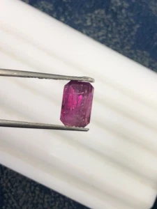 3.35 Caret Natural Unheated untreated Kashmir sapphire.Redish purple - Picture 1 of 6