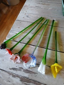6 Long Stemmed Hand Blown Flowers Art Glass.   - Picture 1 of 5