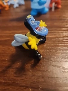 RARO 1992 Genie as Bumble Bee 2" Mattel PVC Figura de Acción Disney Aladdin - Imagen 1 de 6