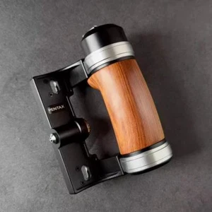 Wood Wooden Camera Hand Grip for Pentax 67II 67ii 6X7II Left Hand Handle Holder - Picture 1 of 9