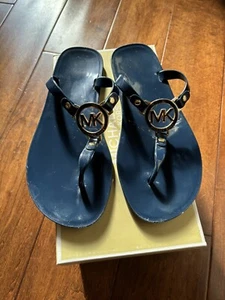 Damen-Sandalen MK Michael Kors 7M marineblau Gummi Riemen flach Pantoletten PVC-Box - Bild 1 von 9