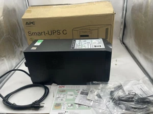 APC SMC1500C SMART-UPS C 8-OUTLET 1500VA 120V UPS BATTERY BACKUP W/SMARTCONNECT - Picture 1 of 6