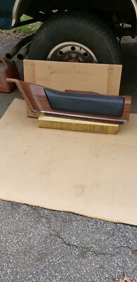  1976 CADILLAC COUPE DEVILLE LEFT REAR UPPER INTERIOR PANEL OEM WOOD GRAIN + BLK Foto 1 de 4