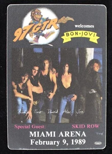 Bon Jovi 1989 con Skid Row Miami Arena backstage pase de concierto - Imagen 1 de 2