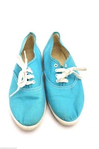 VTG Girls WOmens Pointed Toe Sneakers Turquoise 5 1/2 1960s - Picture 1 of 4