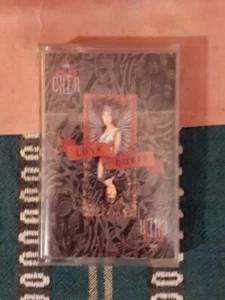Cher - Love Hurts (Cassette, Album) Geffen Can Like New Used NM Excellent Cond - Picture 1 of 2