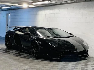 2017 Lamborghini Aventador 6.5 V12 LP 750-4 Superveloce ISR 4WD Euro 6 2dr Petro - Picture 1 of 24
