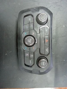 Temperature Control Panel Dual Zone Control Fits 18-20 RENEGADE 21127 - Picture 1 of 3