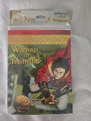 8 HALLMARK HARRY POTTER FIESTA INVITACIONES MAGO EN ENTRENAMIENTO TEMA NUEVO CON ETIQUETAS Envoltura Org Foto 1 de 4