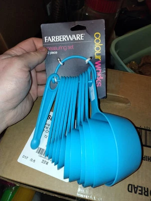 FARBERWARE COLORWORKS ~ 12 PIECE MEASURING SPOON & CUP SET ~ BLUE  - Image 1 of 2