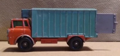Vintage Lesney Matchbox No. 44 GMC Refrigerator Truck 1/64 Diecast - Image 1 of 2