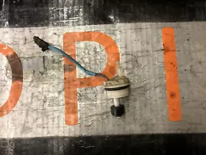 6.6L Duramax Water-in-Fuel Sensor Separator 12639277 - Picture 1 of 3