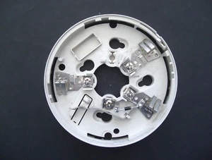 £3.60 Notifier B401SD Conventional Diode Detector Mounting Base - System Sensor - Picture 1 of 3