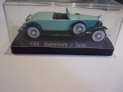 solido 4164 Duesenberg J Spider Cabriolet Grün  in Vitrine 1:43 - Bild 1 von 2