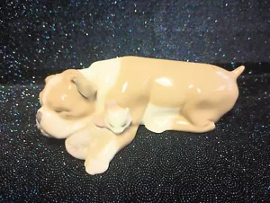 Lladro "Unlikely Friends" Figurine Dog & Cat Napping #6417 Retired 2005 - Picture 1 of 5