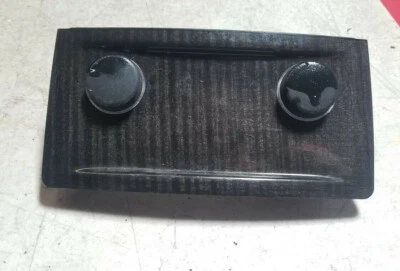 BMW 530I E60 2005 consola central trasera moldura con toma de corriente de 12 V 7141071 OEM  Foto 1 de 2