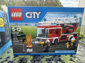 LEGO City 60107 Fire Ladder Truck Retired (214 pcs) - 2016 FACTORY SEALED
