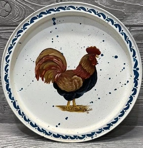 Round Rooster Platter Hand Painted & Signed 1996 Country Farmhouse Decor 11.5” - Imagen 1 de 7