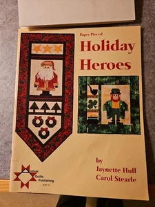 Leprechaun Uncle Sam Jack Frost Pilgrim Holiday Heroes Paper Piece patterns Book - Bild 1 von 6