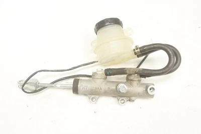 Cilindro maestro de frenos CF-Moto ZForce 800 Trail 20 5BWB-081100-00002 50843 Foto 1 de 2