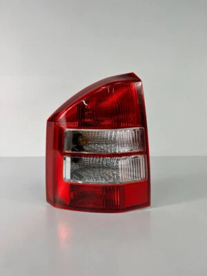 Luz trasera izquierda del lado del conductor Jeep Compass 2007-2010 OEM Foto 1 de 4