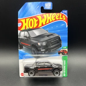 Hot Wheels Mainline | 23 RAM 1500 CON ESTUCHE ESTERLINA - Imagen 1 de 9