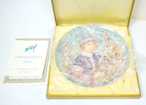 Plato Conmemorativo Antiguo HIBEL Niña Flor Provenza HUTSCHENREUTHER Alemania - Imagen 1 de 5