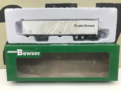 Bowser Ho Scale Triple Crown 53' Duraplate Trailer Ex-Swift Med. Logo NS RTR - Image 1 of 3