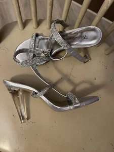 fabelhafte Heels Gr. 6  - Bild 1 von 4