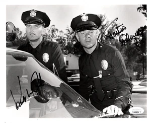 Adam 12 Cast "Kent McCord & Martin Miller Signed 8x10 Photo - JSA Authentication - Picture 1 of 5