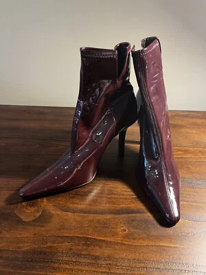 Botas de tornozelo Zara Borgonha tamanho: EUR 38 EUA 8 couro envernizado deslumbrante biqueira pontiaguda - Imagem 1 de 4