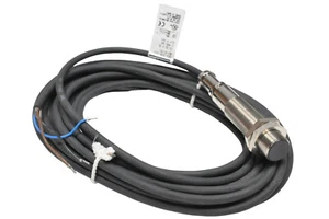 BALLUFF inductive sensor BES 516-335-AO-X-PU, 10-30VDC, 400mA sn=4mm - Picture 1 of 5