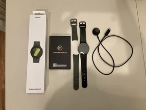 Samsung Galaxy Watch 7 44mm Bluetooth AI Smartwatch - Photo 1 sur 3