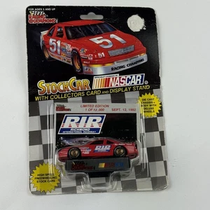 Racing Champions StockCar NASCAR Richmond International Raceway 1:64 NIB - Picture 1 of 3
