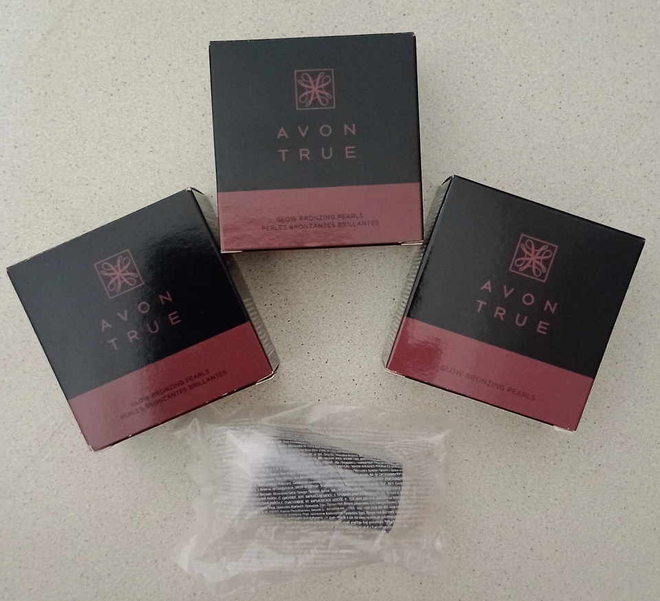 Avon Set Perle di terra solare e pennello kabuki NUOVI - Immagine 1 di 4