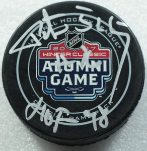 St. Louis Blues Peter Stastny 2017 Winter Classic Alumni Game Autographed Puck - Picture 1 of 4